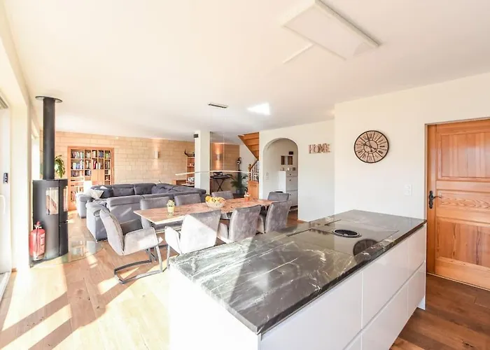 Luxury With Sauna And Jacuzzi, Amazing View Вилла