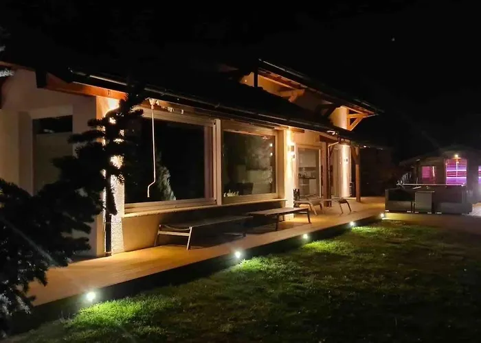 Вилла Luxury With Sauna And Jacuzzi, Amazing View Кран-Монтана